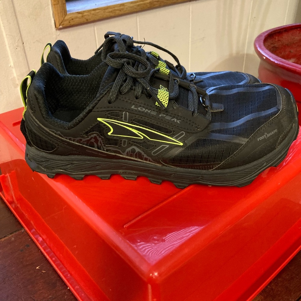 Altra Lone Peak